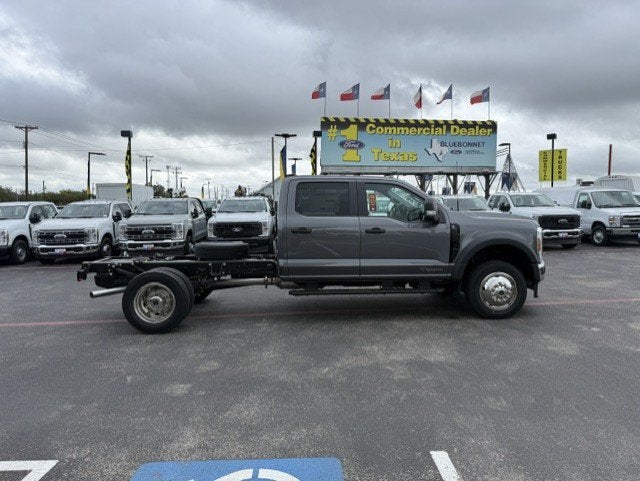 2027 Ford Super Duty F-550 DRW Chassis XL