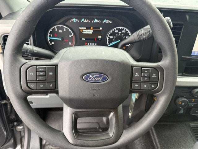 2027 Ford Super Duty F-550 DRW Chassis XL