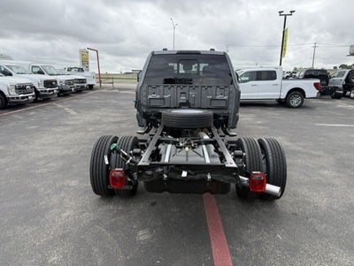 2027 Ford Super Duty F-550 DRW Chassis XL