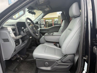 2027 Ford Super Duty F-550 DRW Chassis XL