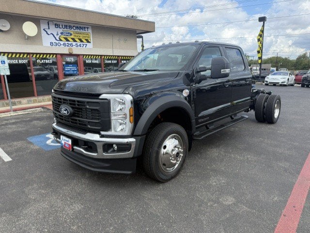 2027 Ford Super Duty F-550 DRW Chassis XL