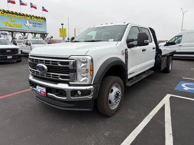 2026 Ford Super Duty F-550 DRW Flatbed XL