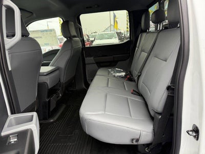 2026 Ford Super Duty F-550 DRW Flatbed XL