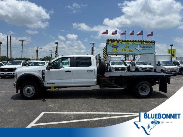 2026 Ford Super Duty F-550 DRW Flatbed XL