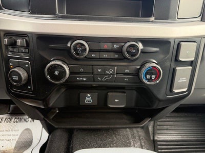 2026 Ford Super Duty F-550 DRW Flatbed XL