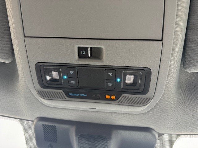 2026 Ford Super Duty F-550 DRW Flatbed XL