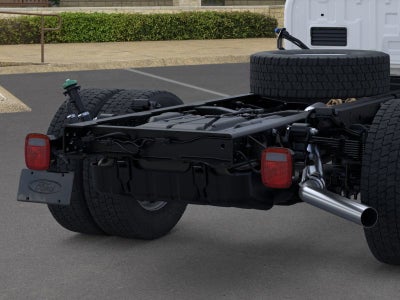 2026 Ford Super Duty F-550 DRW Flatbed XL