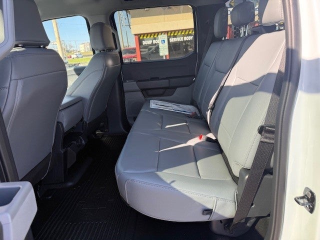 2026 Ford Super Duty F-550 DRW XL