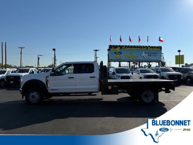 2025 Ford Super Duty F-550 DRW Flatbed XL