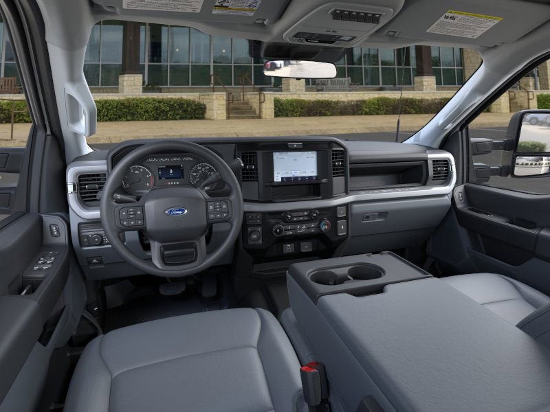 2026 Ford Super Duty F-550 DRW XL