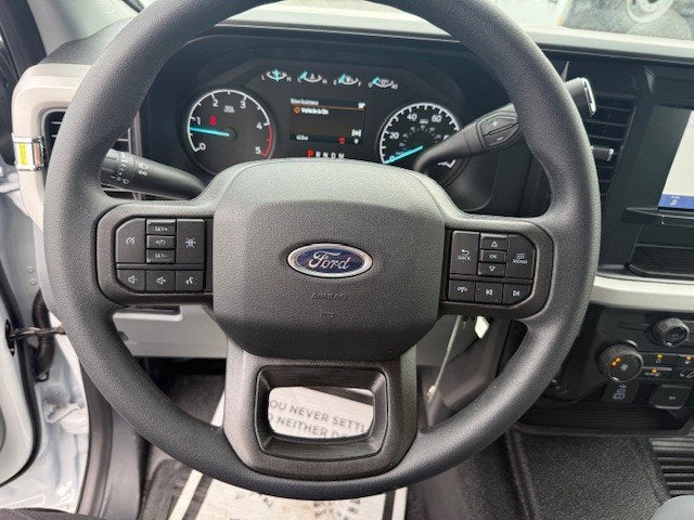 2026 Ford Super Duty F-550 DRW Flatbed XL