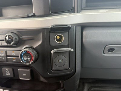 2027 Ford Super Duty F-550 DRW Flatbed XL