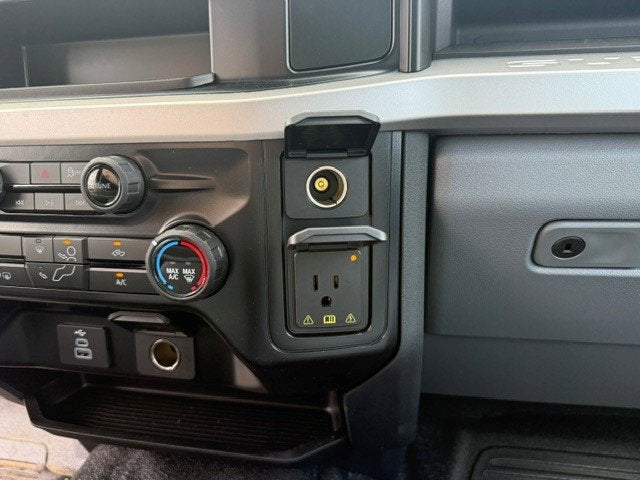 2026 Ford Super Duty F-550 DRW Flatbed XL