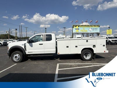 2026 Ford Super Duty F-550 DRW Service Body XL