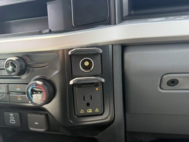 2026 Ford Super Duty F-550 DRW Service Body XL