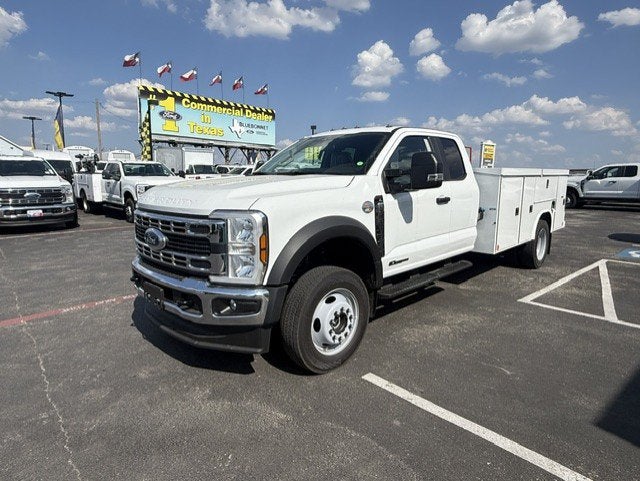 2026 Ford Super Duty F-550 DRW Service Body XL