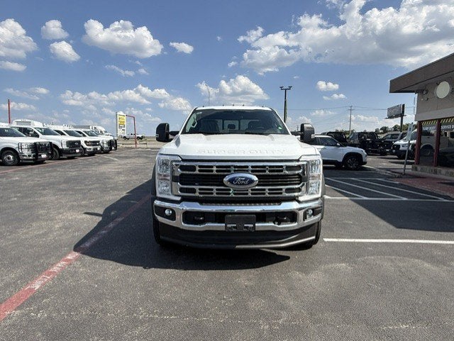 2026 Ford Super Duty F-550 DRW Service Body XL