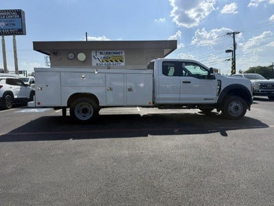 2026 Ford Super Duty F-550 DRW Service Body XL