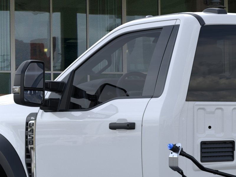 2025 Ford Super Duty F-450 DRW Flatbed XL