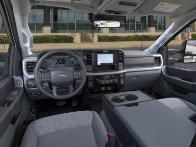 2026 Ford Super Duty F-450 DRW XLT