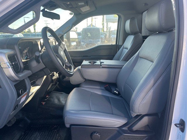 2024 Ford Super Duty F-550 DRW Crane XL