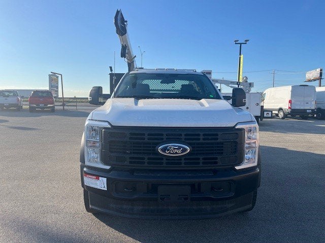2024 Ford Super Duty F-550 DRW Crane XL