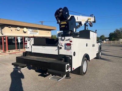 2024 Ford Super Duty F-550 DRW Crane XL