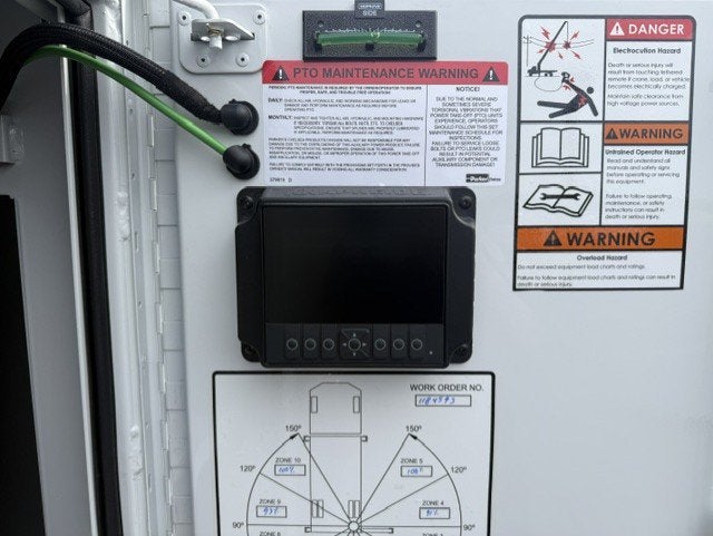 2026 Ford Super Duty F-550 DRW Crane XL