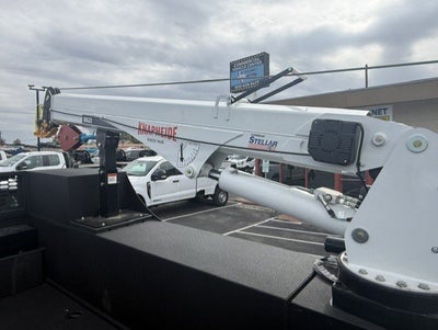 2026 Ford Super Duty F-550 DRW Crane XL