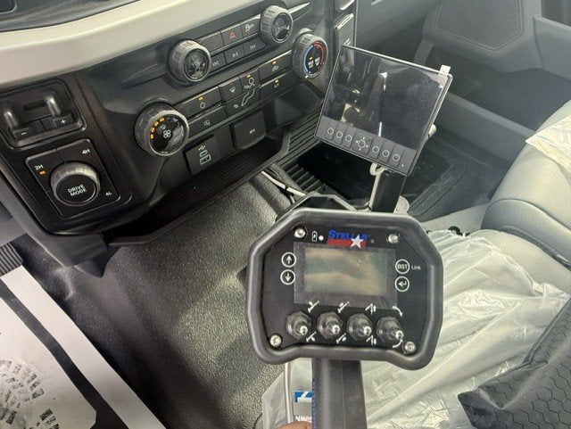 2026 Ford Super Duty F-550 DRW Crane XL