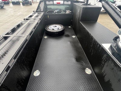 2024 Ford Super Duty F-550 DRW Crane XL