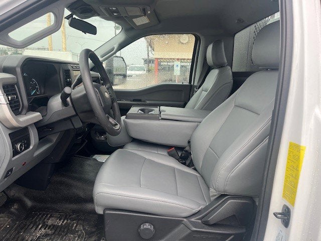 2024 Ford Super Duty F-550 DRW Crane XL