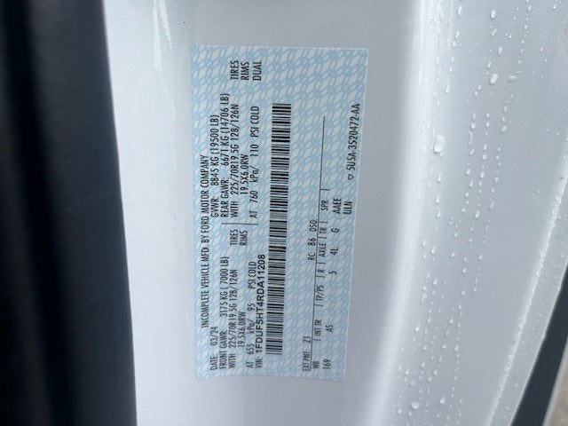 2024 Ford Super Duty F-550 DRW Crane XL