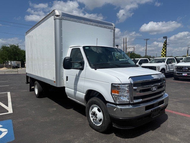 2027 Ford E-Series Cutaway14 FT BOX TRUCK E-350 SRW
