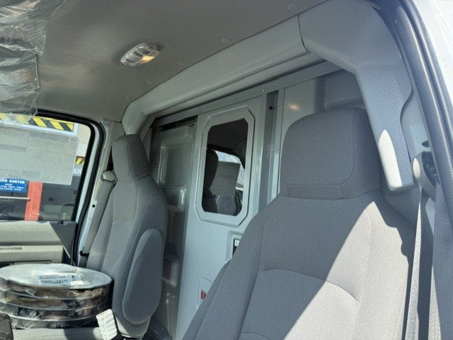 2027 Ford E-Series Cutaway KUV E-350 SRW