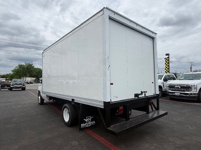 2027 Ford E-Series Cutaway 16FT Box Truck E-450 DRW