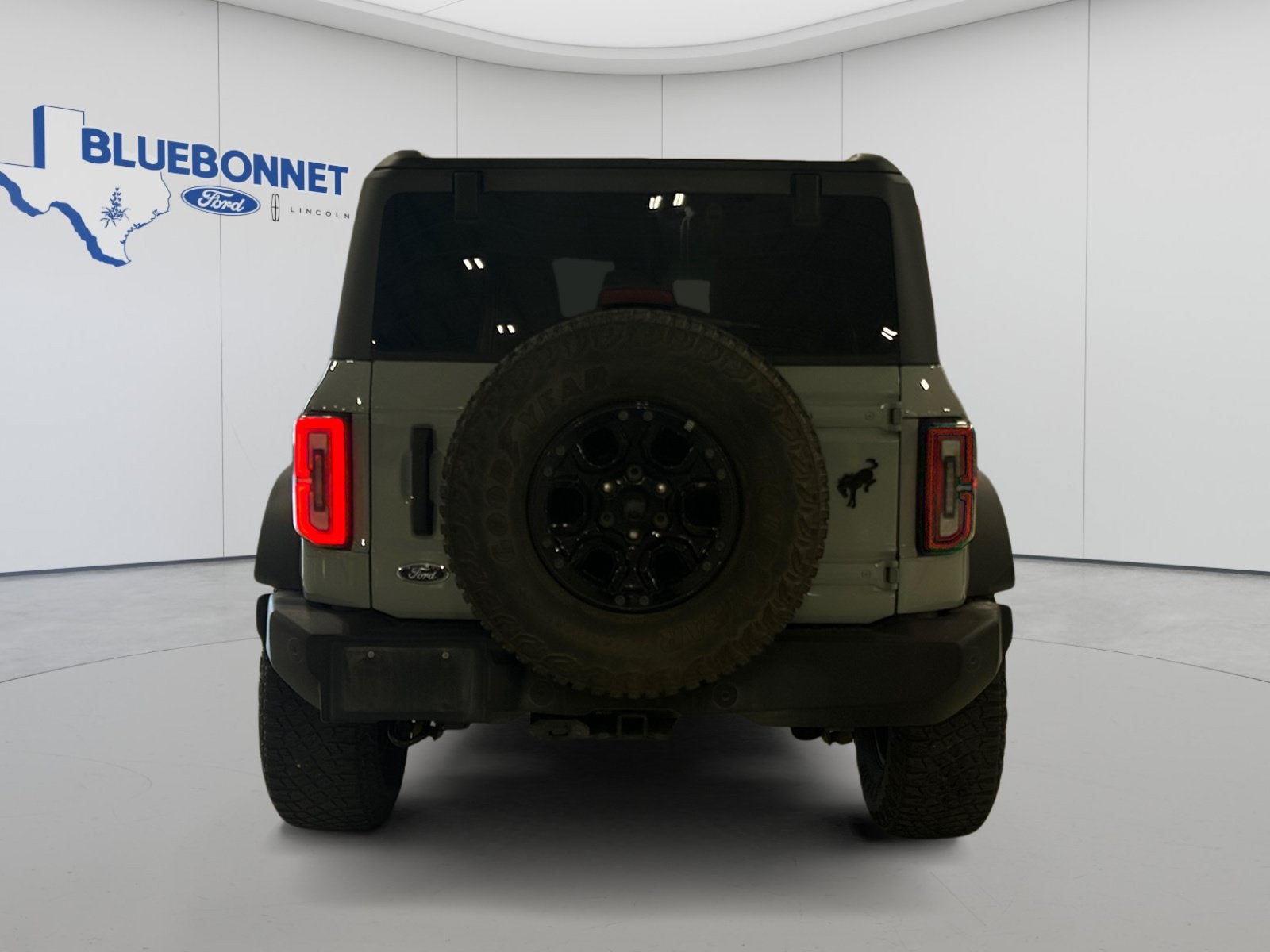 2022 Ford Bronco Base
