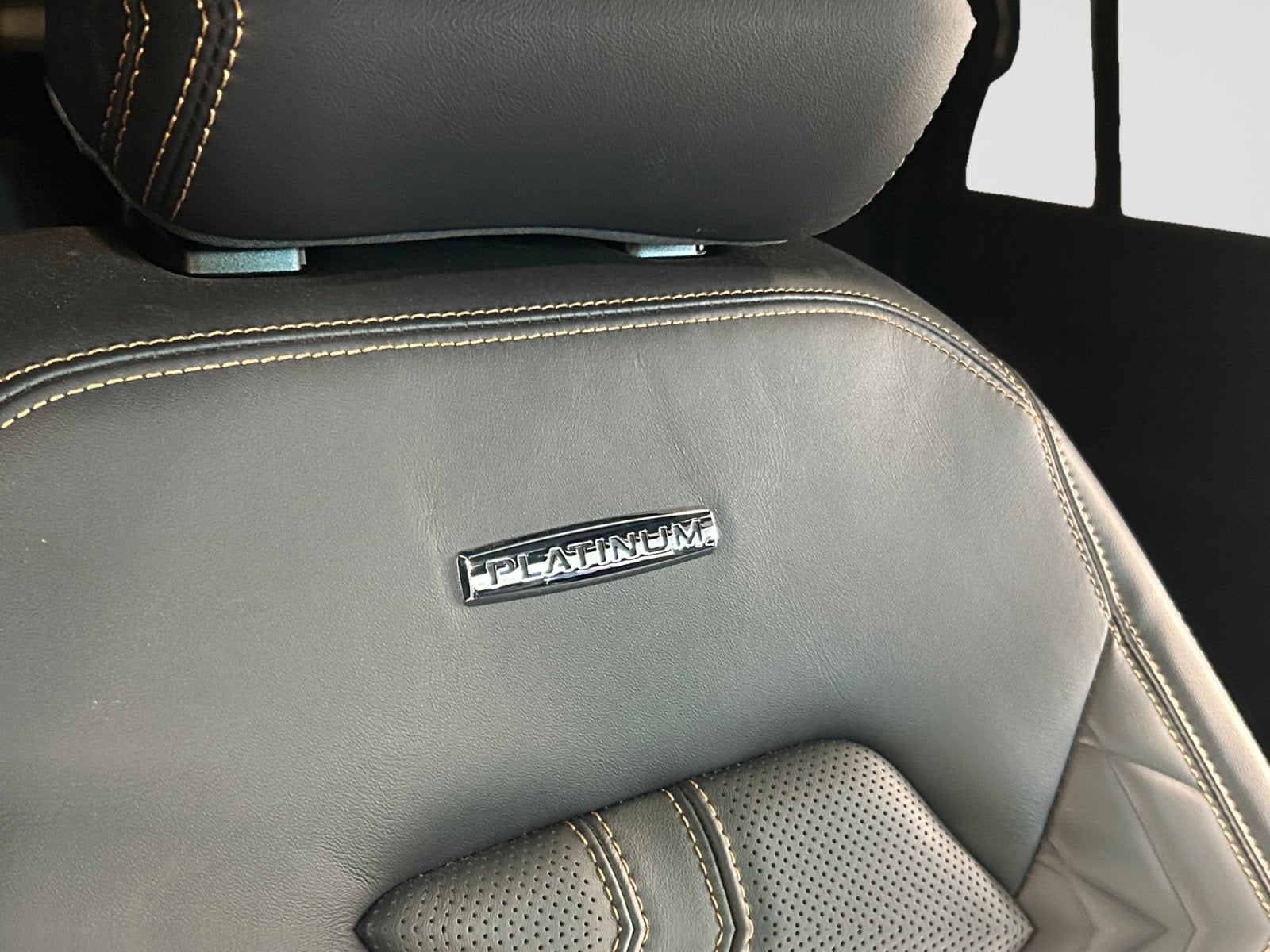 2023 Ford Expedition Max Platinum