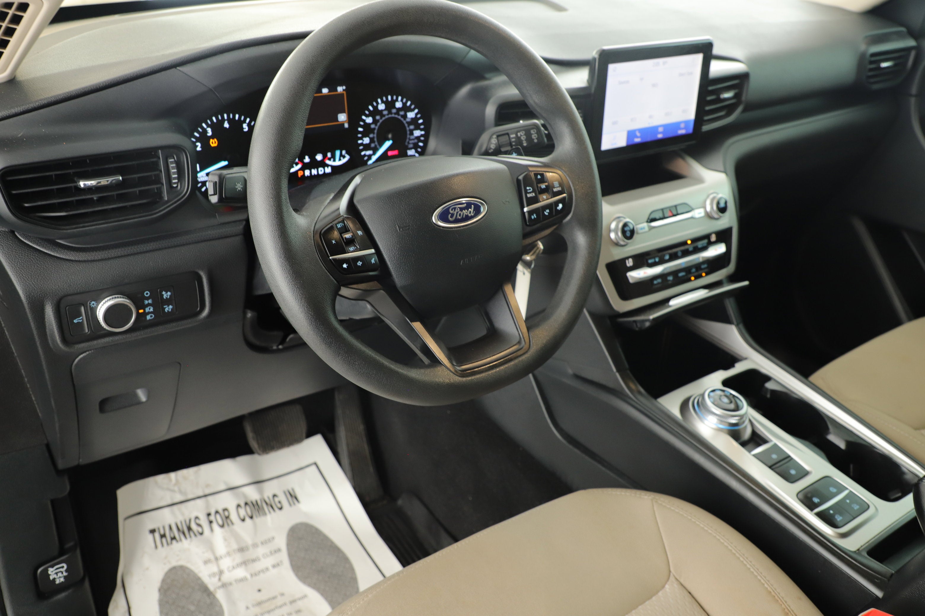 2020 Ford Explorer Base