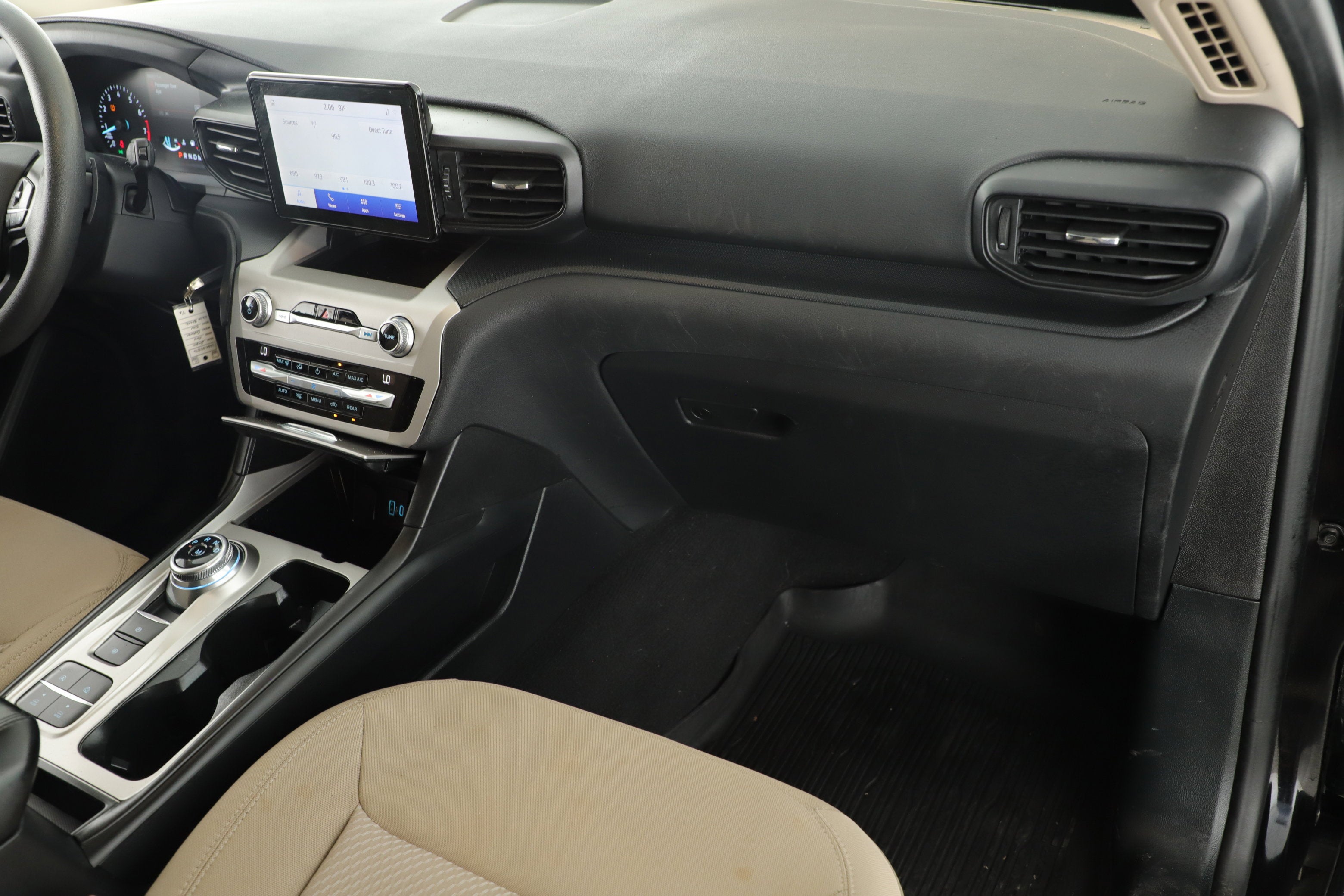 2020 Ford Explorer Base