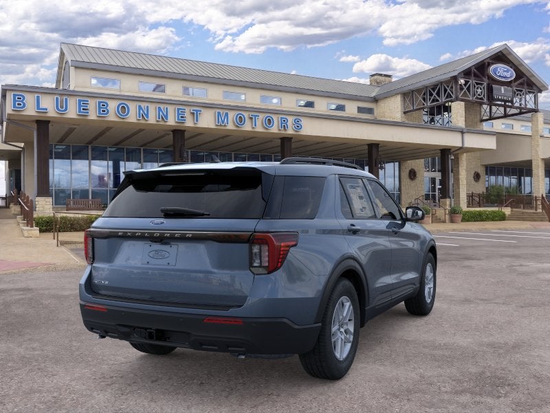 2026 Ford Explorer Active with 200A Pkg