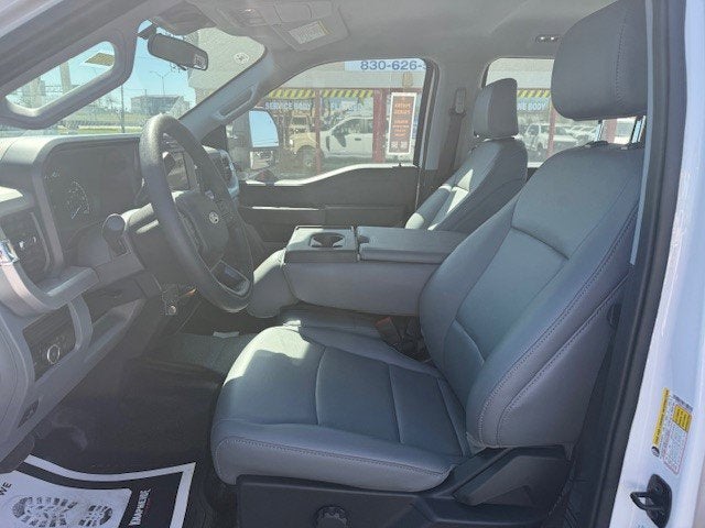 2025 Ford Super Duty F-250 SRW Service Body XL