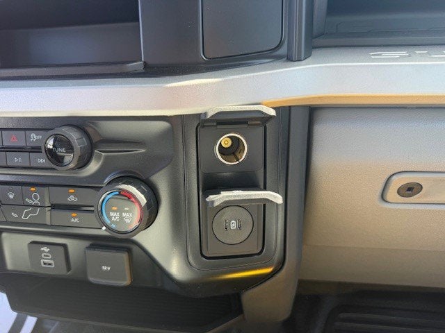 2025 Ford Super Duty F-250 SRW Service Body XL