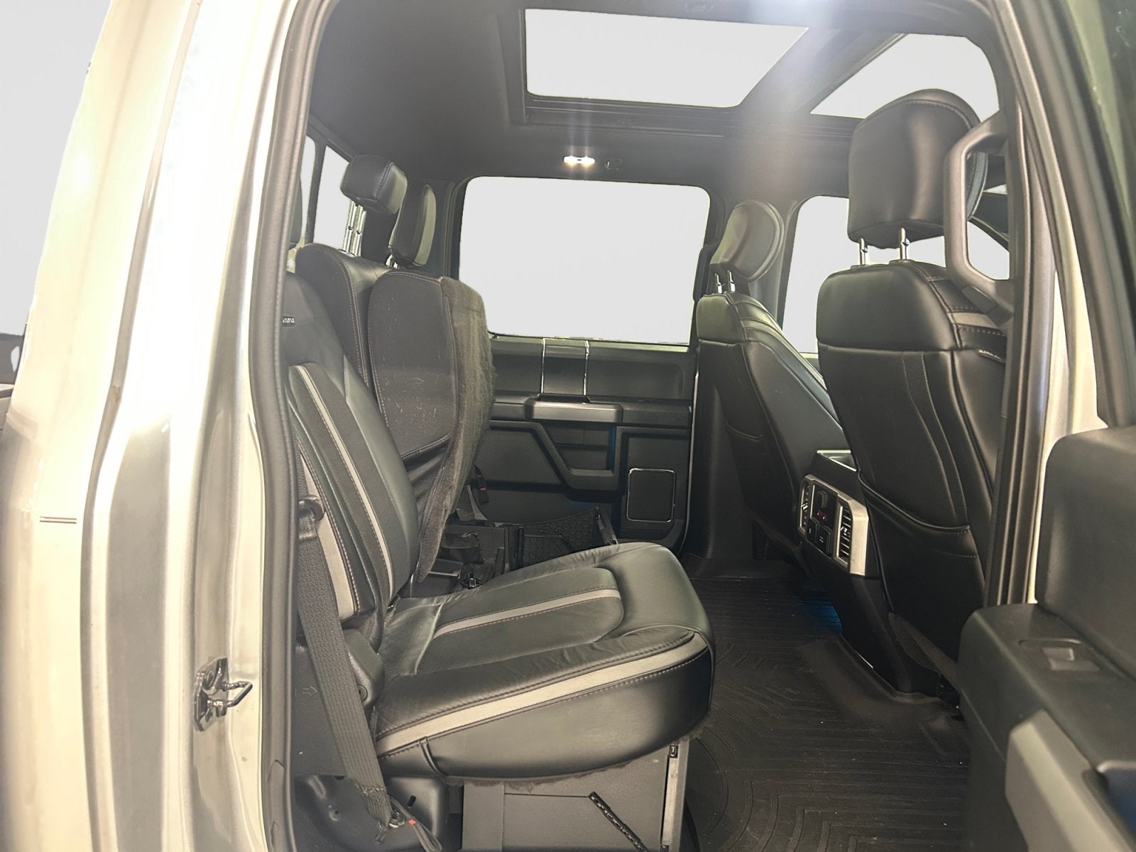 2019 Ford Super Duty F-250 SRW Platinum