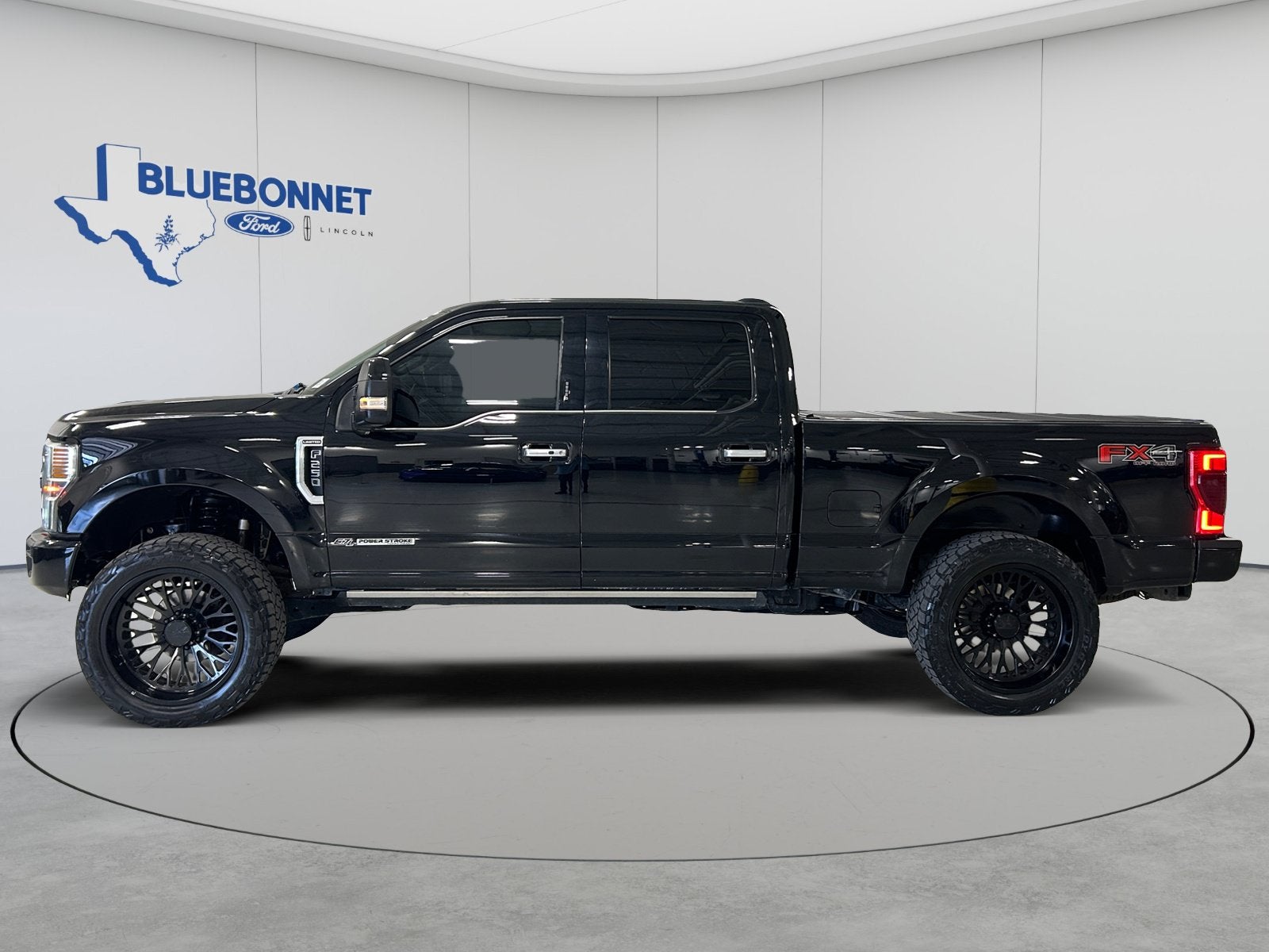 2022 Ford Super Duty F-250 SRW Limited