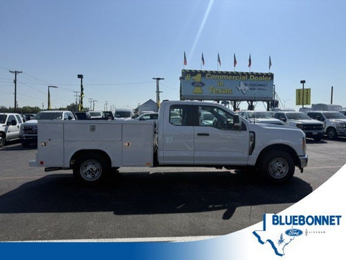 2026 Ford Super Duty F-250 SRW Service Body XL
