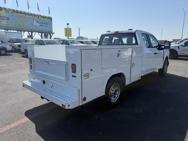 2026 Ford Super Duty F-250 SRW Service Body XL