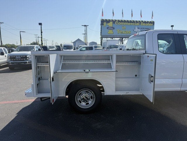 2026 Ford Super Duty F-250 SRW Service Body XL
