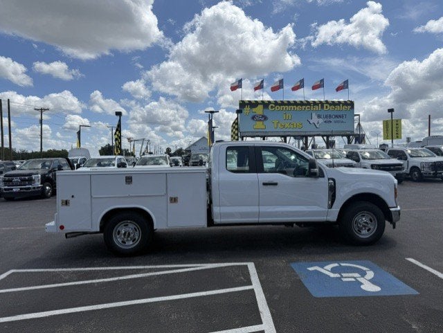 2026 Ford Super Duty F-250 SRW Service Body XL