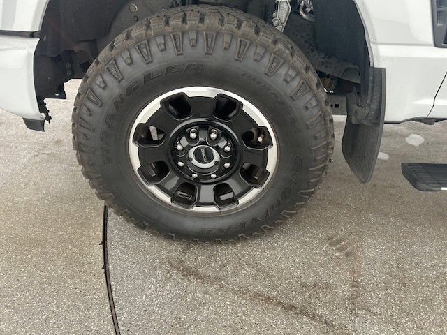 2025 Ford Super Duty F-250 SRW Base